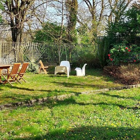 Le Bois Flotte - Maison Au Coeur De La Loire Entre Ville Et Nature Saumur Exteriör bild