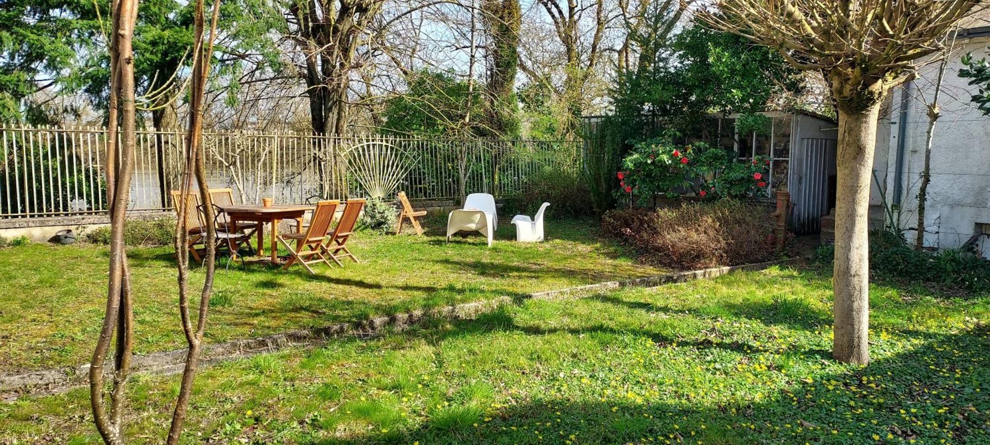 Le Bois Flotte - Maison Au Coeur De La Loire Entre Ville Et Nature Saumur Exteriör bild